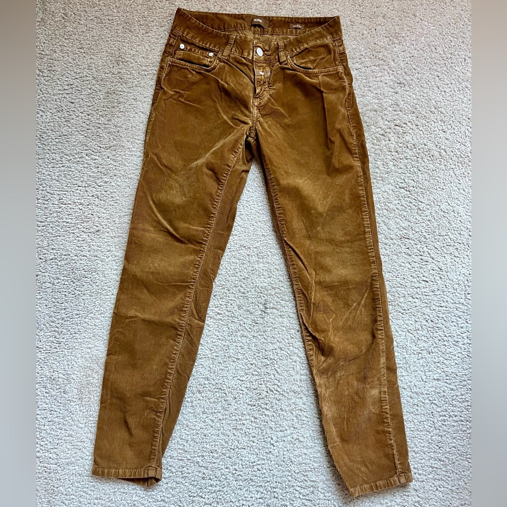Closed Women’s Baker Velvet Pants. Size 27